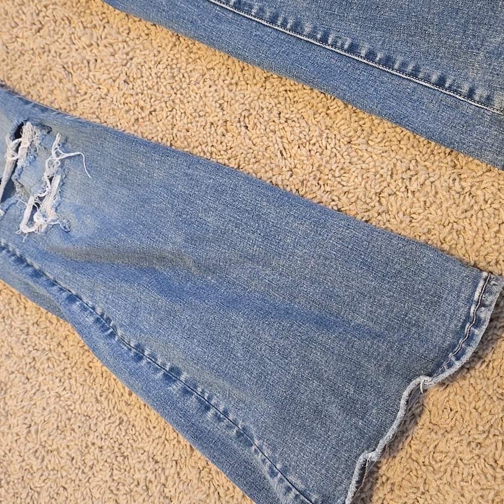American Eagle Women's Light Blue Distressed Flare Jeans - Picture 3 of 3